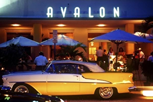 Images Dated 13th August 2012: Ocean Drive, South Beach, Miami Beach, Florida, USA