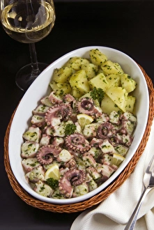 Fish Prints: Octopus salad and potatoes