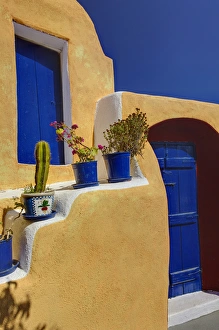 Images Dated 20th May 2010: Oia, Santorini, Greece