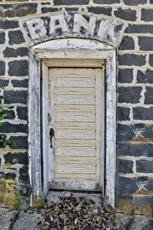 Winona Prints: Old abandoned bank in Winona, Eastern Washington