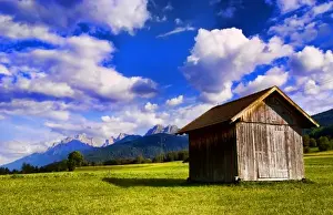 Images Dated 17th October 2020: Old barn in farm with fabulous Dolomites mountains behind in Niederdorf Italy near