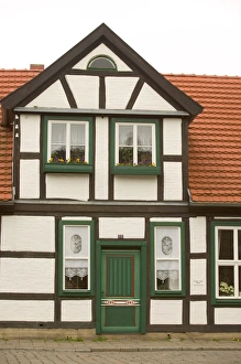 Images Dated 27th April 2005: old building
