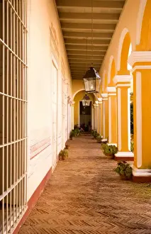 Images Dated 8th December 2020: Old home pillars and hall of once expensive house in Trinidad Cuba