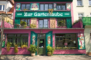 Images Dated 27th April 2004: old restaurant, warnemunde