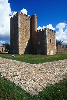 Images Dated 19th January 2011: Old Spanish Colonial City of Santo Domingo