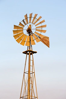 Images Dated 27th June 2012: Old windmill at sunset near New England, North Dakota, USA
