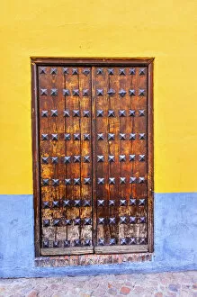 Spain Collection: Old Wooden Door Walking Street Evening Carrera Del Darro Albaicin Granada Andalusia Spain