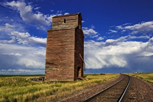 Granary Prints: Old wooden granary still stands near the ghost town of Collins, Montna, USA