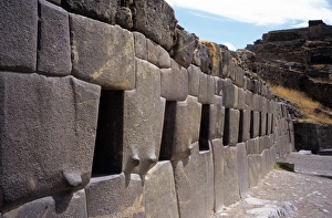 Images Dated 10th March 2006: Ollantaytambo, Peru. The Terrace of Ten Niches