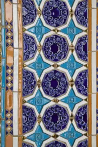 Images Dated 18th February 2007: Oman, Muscat, Al, Ghubrah. Grand Mosque, Arabian Tile Patterns