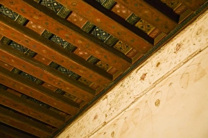 Images Dated 21st February 2007: Oman, Western Hajar Mountains, Jabrin. Jabrin Castle / Fort, original painted ceiling
