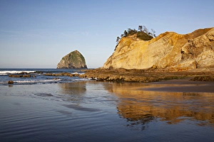 Seastack Prints: OR, Cape Kiwanda and Haystack Rock