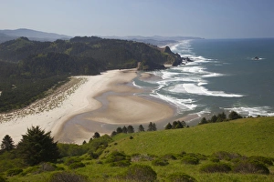 Images Dated 11th May 2012: OR, Cascade Head, view of beach