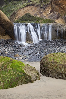 Images Dated 24th April 2012: OR, Oregon Coast, Waterfall and rocks, at Hug Point
