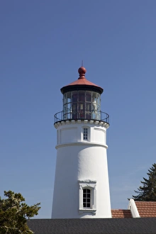 Images Dated 13th May 2012: OR, Umpqua River Lighthouse, above the entrance to Winchester Bay: operation started December 31