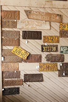Images Dated 14th January 2012: Oro Grande, California, United States, Route 66