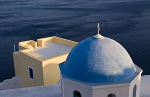 Images Dated 27th January 2010: An Orthodox Church near the sea, Oia Santorini