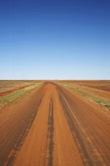 Images Dated 12th September 2006: Outback Road, Sturt National Park, New South Wales, Australia