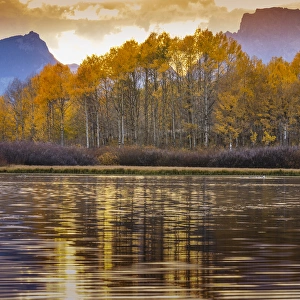 Wyoming Prints: Oxbow bend at sunset, Grand Tetons National Park, Wyoming, USA