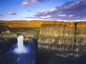 Scabland Prints: Palouse Falls State Park in Washington