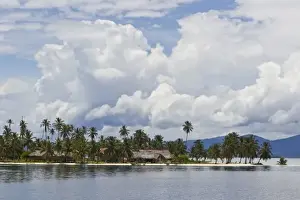 Images Dated 11th August 2010: Panama. San Blas Islands off the northern coast of Panama