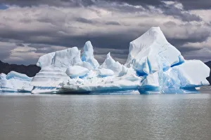 Patagonia Prints: Within Parc Nacional Torres del Paine is Lago Grey where one finds both glaciers