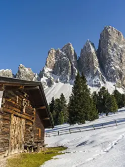 Images Dated 27th April 2012: The peaks of the Geisler mountain range in valley Villnoess after a snow strom in spring