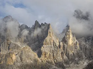 Peaks towering over Val Venegia seen from Passo Costazza