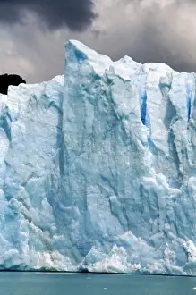 Images Dated 10th February 2008: The Perito Moreno Glacier located in the Los Glaciares National Park in the south