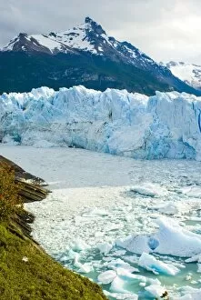 Images Dated 14th February 2005: Perito Moreno Glacier, Santa Cruz Province, Patagonia, Argentina, near El Calafate