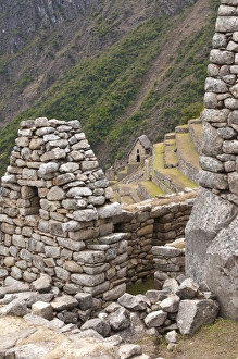 Images Dated 18th October 2009: Peru. Ancient Inca ruins of Machu Picchu