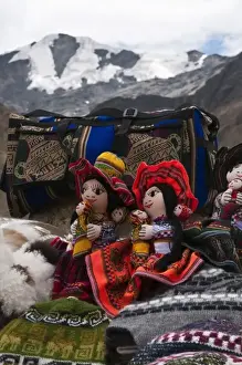 Puno Prints: Peru. Feliz Viaje. Local souvenir dolls at the Puno les desea feliz viaje pass