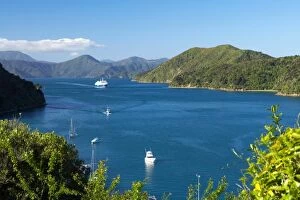 Images Dated 29th September 2005: Picton Harbour, Marlborough Sounds, South Island, New Zealand