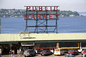 Images Dated 31st May 2007: Pike Place Market in Seattle, Washington