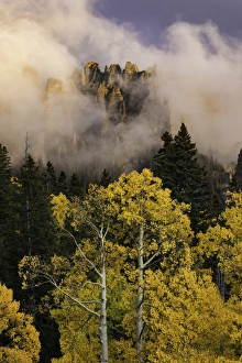 Images Dated 31st January 2016: Pinnacles at Owl Creek Pass at sunset, Cimarron range in autumn, San Juan Mountains