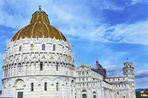 Images Dated 30th May 2019: Pisa Baptistery of St. John and Leaning Tower of Pisa, Tuscany Italy. Completed in 1300 s