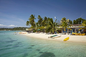 Images Dated 21st October 2011: Plantation Island Resort, Malolo Lailai Island, Mamanuca Islands, Fiji, South Pacific
