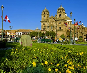 Images Dated 22nd July 2010: Plaza de Armas, the center of Cuzco, Peru