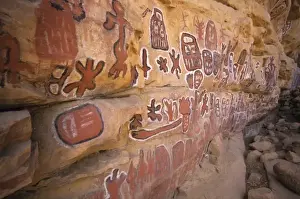 Images Dated 25th June 2007: Polychrome painting on the circumcision grotto wall in Songo, Dogon Country, Mali