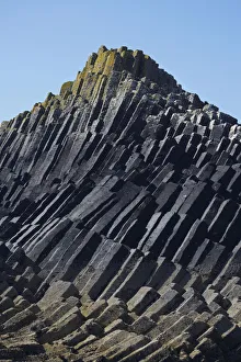 Images Dated 8th May 2010: Polygonal basalt, Am Buachaille rocks, Staffa, off Isle of Mull, Scotland, United Kingdom