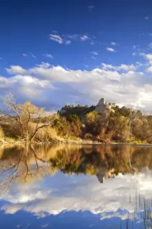 Images Dated 2nd May 2011: Pond reflects hills and bluffs at the Buffalo Creek Wildlife Management Area near Scottsbluff