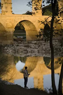 Images Dated 24th October 2006: Pont du Gard, Gard, Languedoc, France