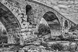 Aqueduct Prints: Pont Julien, Provence, France