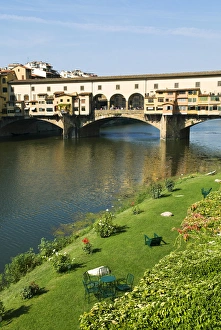 Ponte Vecchio (14th century), Firenze, UNESCO WORLD Heritage Site, Tuscany, Italy