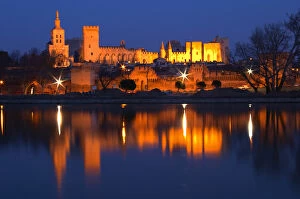 Images Dated 24th May 2007: Popes Palace in Avignon and the Rhone river at sunset, Vaucluse, Rhone, Provence
