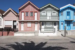 Images Dated 27th June 2015: Portugal, Costa Nova, seaside, fishermans village with stripped, decorated houses