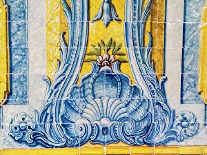 Lisbon Prints: Portugal, Lisbon. Colorful azulejos
