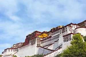 Potala Palace (UNESCO World Heritage site), Lhasa, Tibet, China