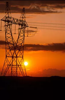 Images Dated 15th December 2005: Power lines at sunset. power, lines, sunset, energy, transmission, tower, electricity