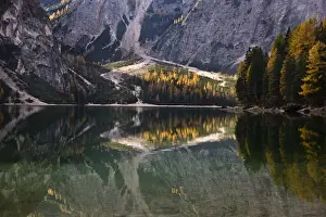 Images Dated 17th October 2008: The Pragser Wildsee (Lake Prags, Lago die Braies) is one of the main toruist attractions